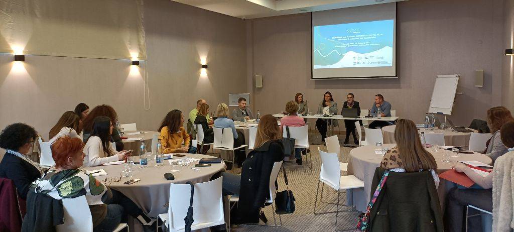 Stakeholders discussing sustainability indicators and climate impacts in the Boka Kotorska Bay